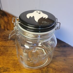Halloween Mason jar with ceramic ghost latching lid